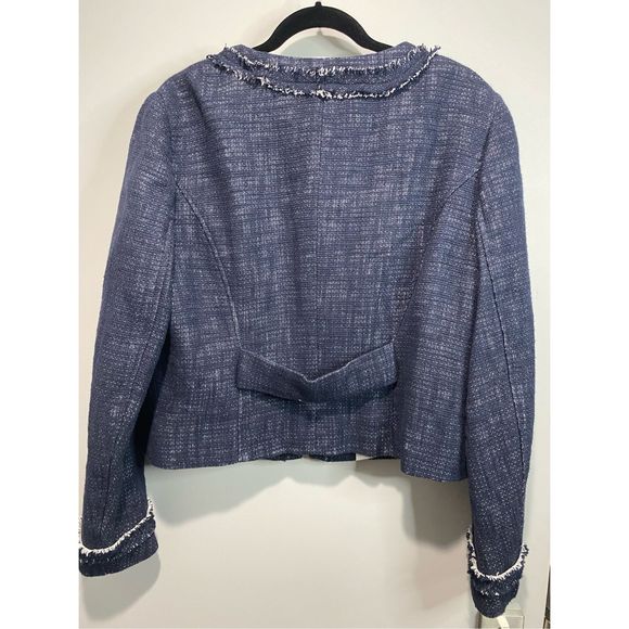 NWT Size 16, Jeanne Beker blue and white distressed cotton/linen blend blazer. - Picture 2 of 6